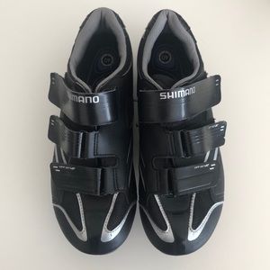 Shimano SH-WR32 Road Cycling Shoe w/ Delta Cleats